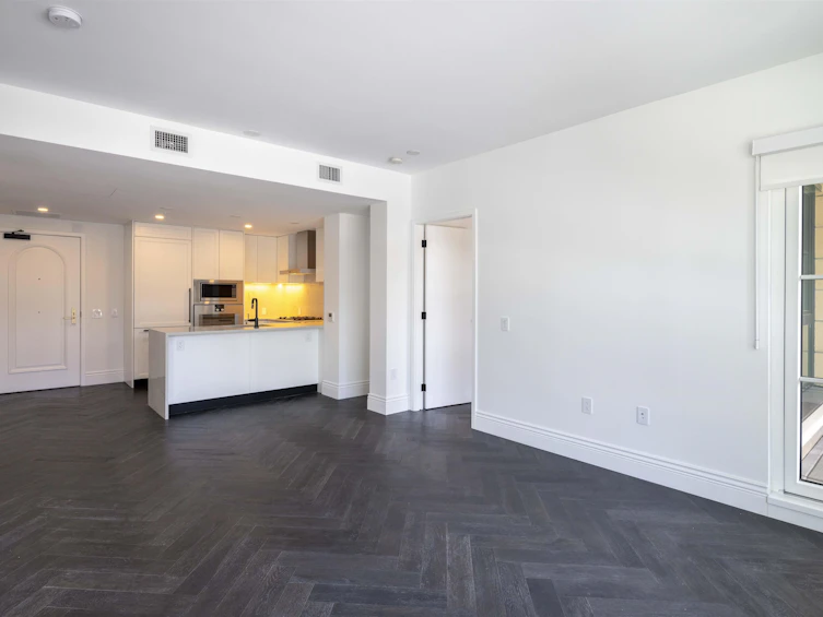 211-2096 W 47th Avenue, Vancouver, BC, V6M 2M7 - 14