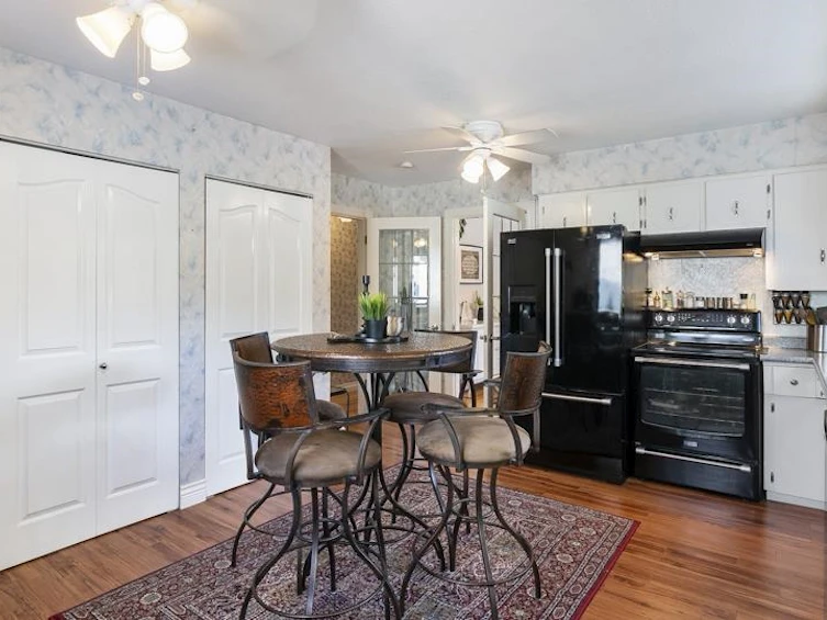 281 Cariboo Avenue, Hope, BC, V0X 1L0 - 22