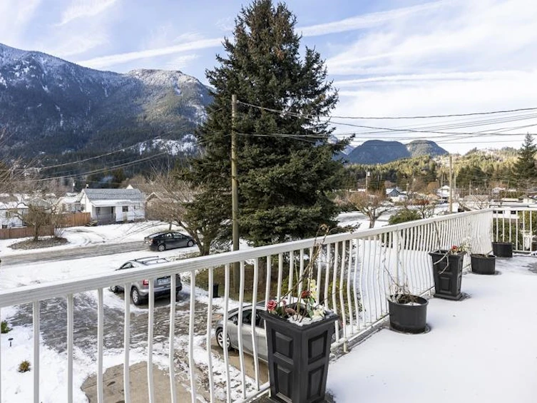 281 Cariboo Avenue, Hope, BC, V0X 1L0 - 31