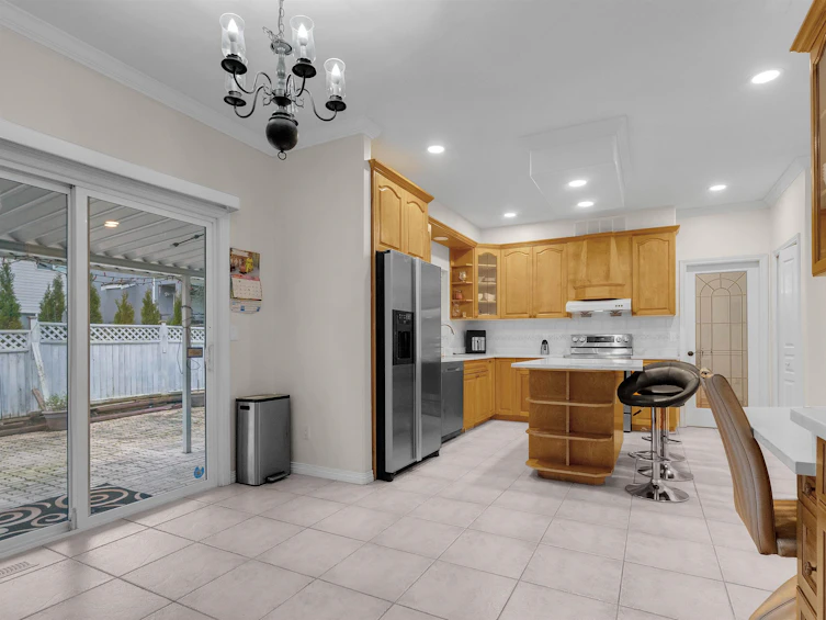 16670 85 Avenue, Surrey, BC, V4N 4W3 - 14