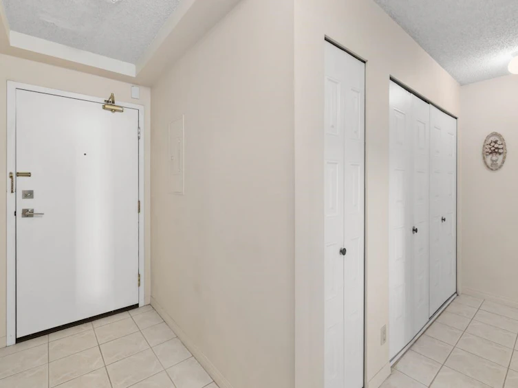 2207-3980 Carrigan Court, Burnaby, BC, V3N 4S6 - 23