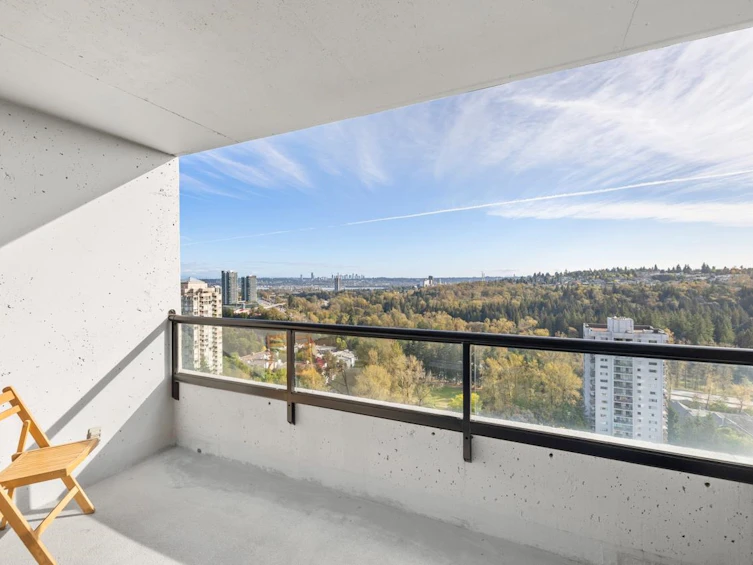 2207-3980 Carrigan Court, Burnaby, BC, V3N 4S6 - 25
