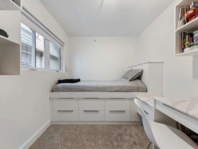 3232 W 6th Avenue, Vancouver, BC, V6K 1X8 - 24