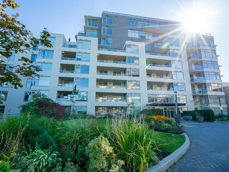 005-9298 University Crescent, Burnaby, BC, V5A 4X8 - 5