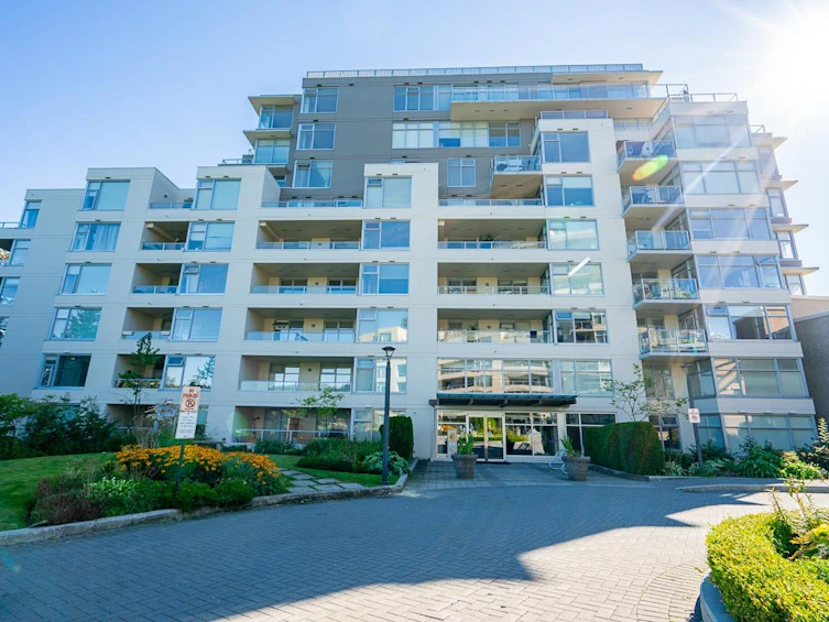005-9298 University Crescent, Burnaby, BC, V5A 4X8