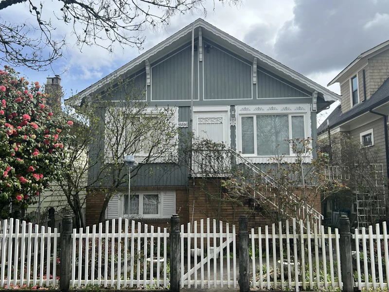 6206 Chester Street, Vancouver BC V5W 3C1