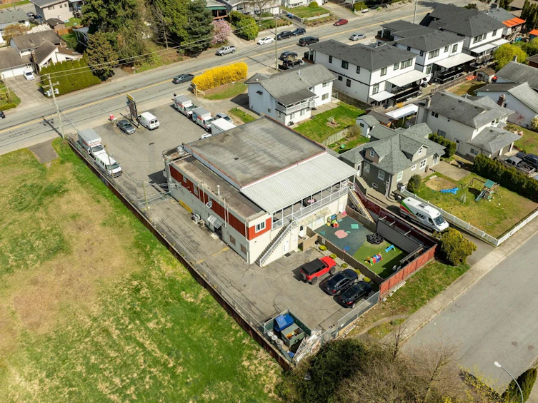 32354 Marshall Road, Abbotsford, BC, V2T 1A4 - 34