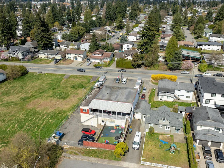 32354 Marshall Road, Abbotsford, BC, V2T 1A4 - 35
