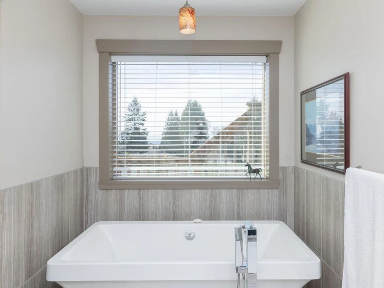 6391 Oracle Road, Sechelt, BC, V7Z 0R8 - 20