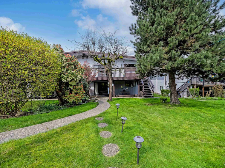 7858 Allman Street, Burnaby, BC, V5E 2B1 - 14