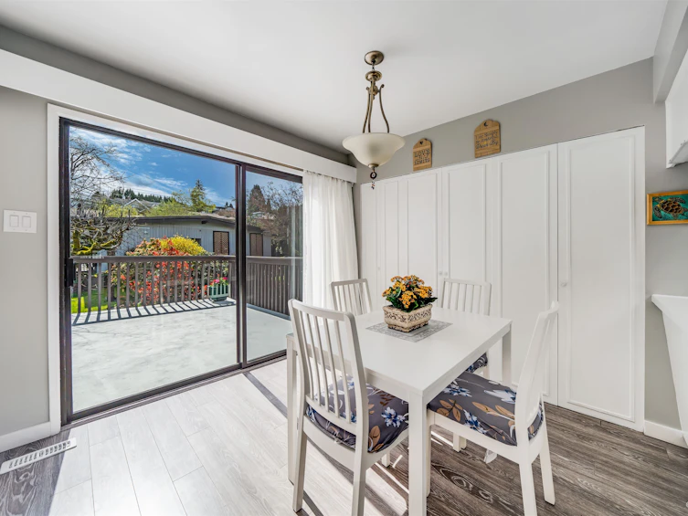7858 Allman Street, Burnaby, BC, V5E 2B1 - 11