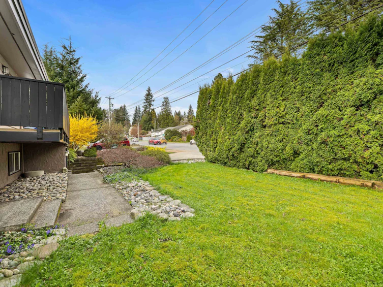 7931 Hurd Street, Mission, BC, V2V 3J7 - 2