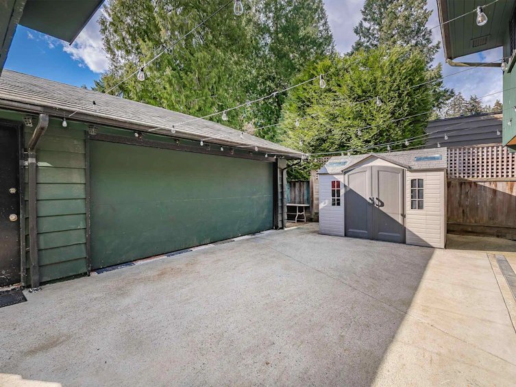 3163 Tennyson Crescent, North Vancouver, BC, V7K 2A9 - 36