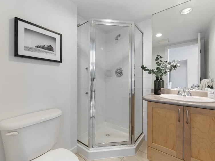 801-1316 W 11th Avenue, Vancouver, BC, V6H 4G8 - 15