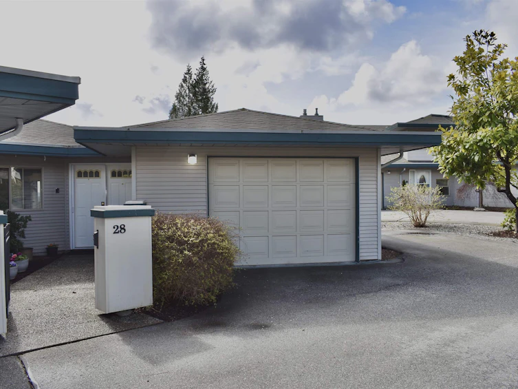 28-555 Eaglecrest Drive, Gibsons, BC, V0N 1V8 - 3