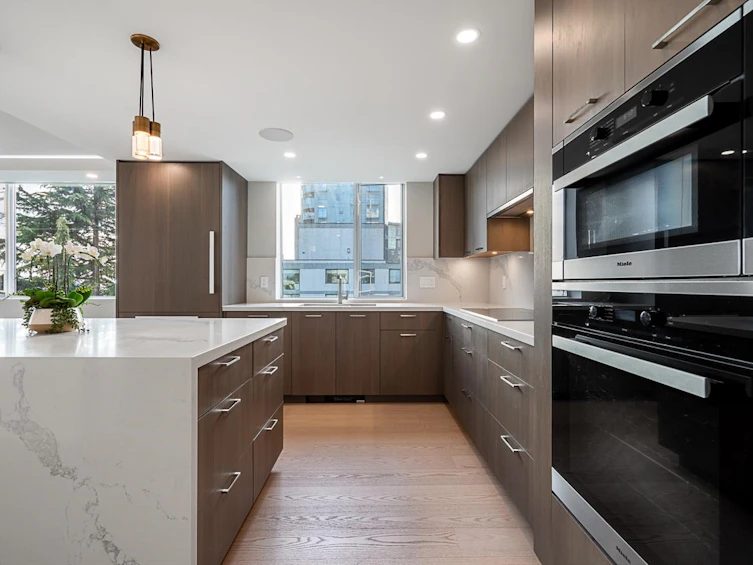 601-2090 Argyle Avenue, West Vancouver, BC, V7V 4R4 - 18