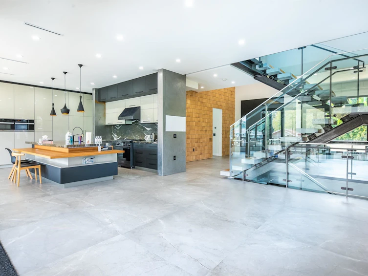 6192 Elgin Avenue, Burnaby, BC, V5H 3S4 - 7