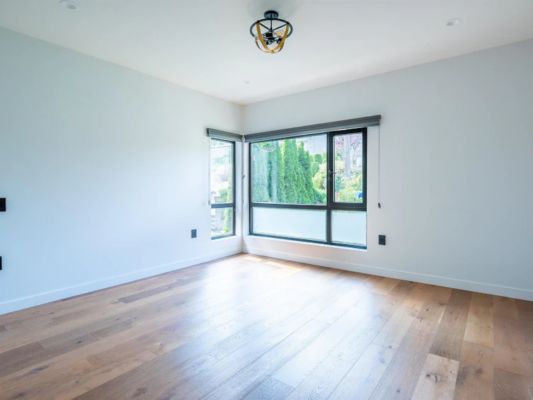 6192 Elgin Avenue, Burnaby, BC, V5H 3S4 - 18