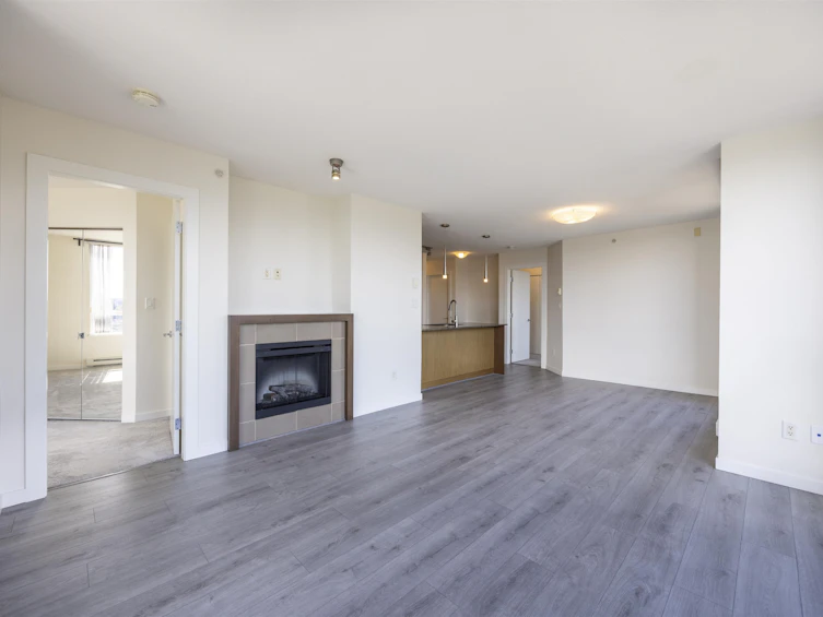 1807-4888 Brentwood Drive, Burnaby, BC, V5C 0C6 - 5
