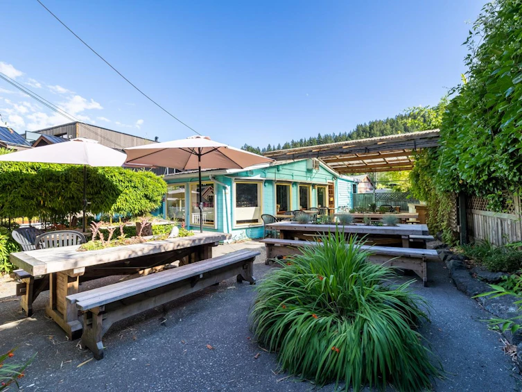443B Bowen Island Trunk Road, Bowen Island, BC, V0N 1G0 - 7