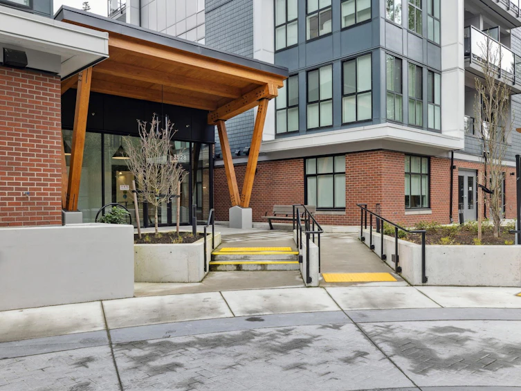 501-3528 146a Street, Surrey, BC, V4P 0H4 - 2