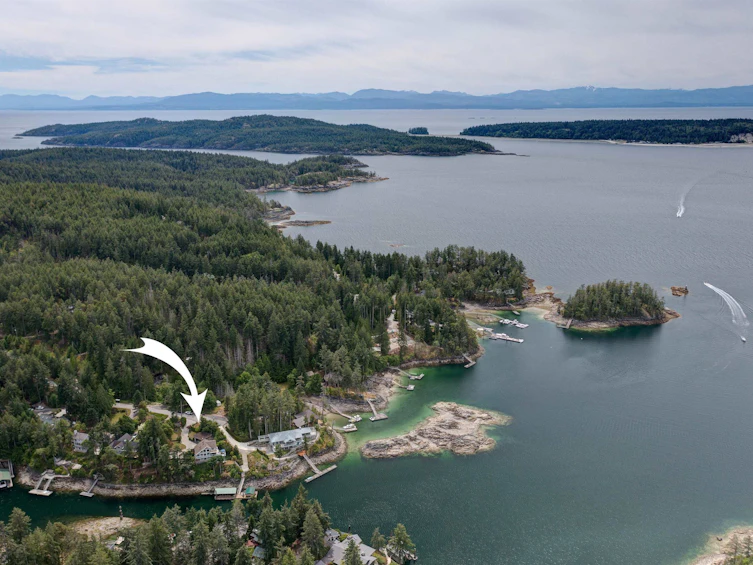 10054 Wescan Road, Halfmoon Bay, BC, V7Z 1G4 - 5