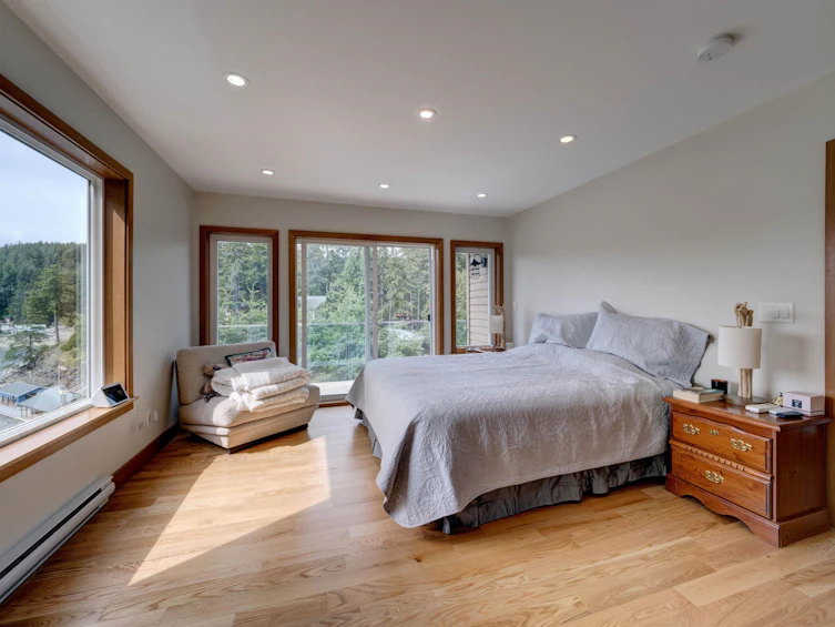 10054 Wescan Road, Halfmoon Bay, BC, V7Z 1G4 - 24