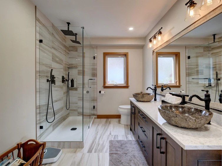 10054 Wescan Road, Halfmoon Bay, BC, V7Z 1G4 - 30