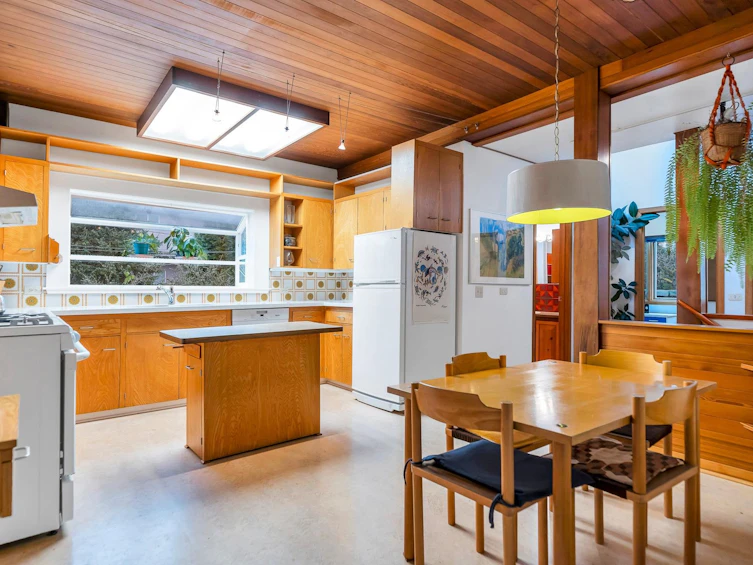 7032 Gray Avenue, Burnaby, BC, V5J 3Y8 - 13