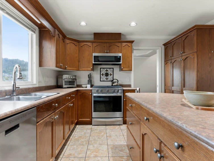 46237 Daniel Drive, Chilliwack, BC, V2R 5S8 - 11