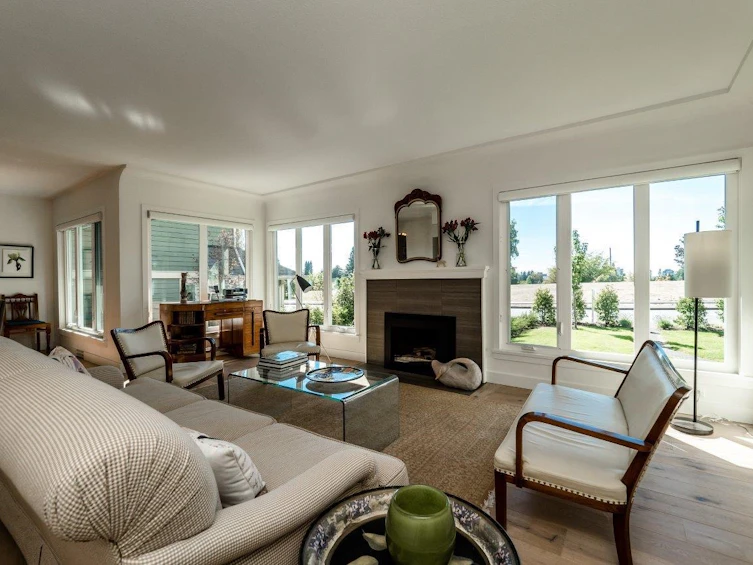 1436 Grand Boulevard, North Vancouver, BC, V7L 3X7 - 3