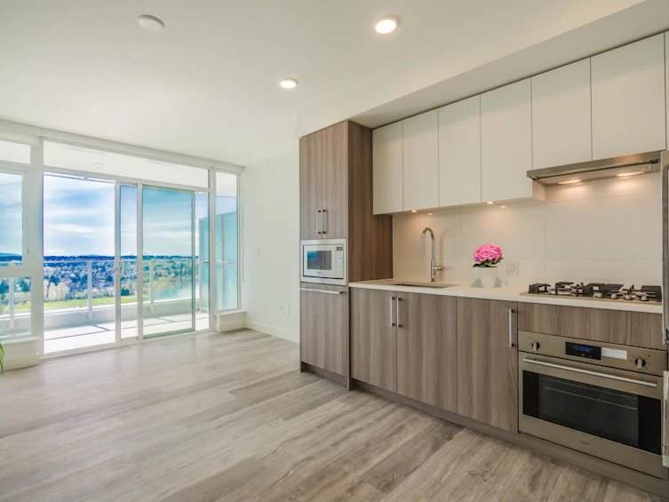 2310-9675 King George Boulevard, Surrey, BC, V3T 0T7 - 23
