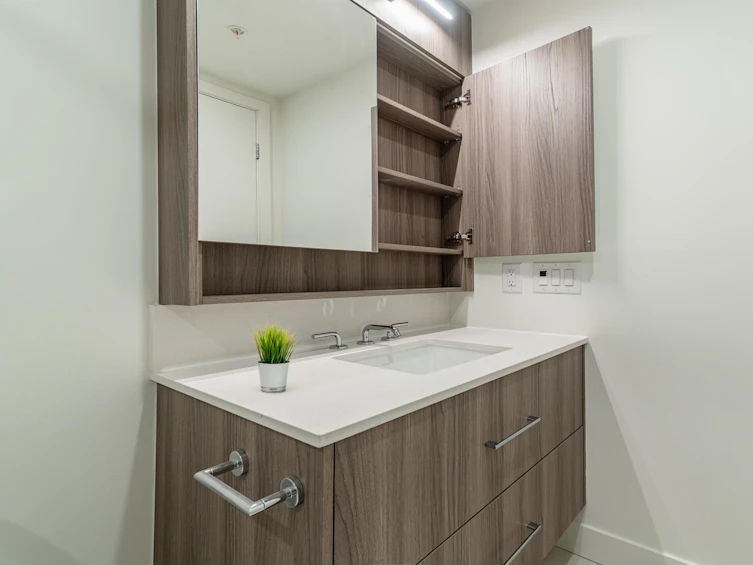 2310-9675 King George Boulevard, Surrey, BC, V3T 0T7 - 26