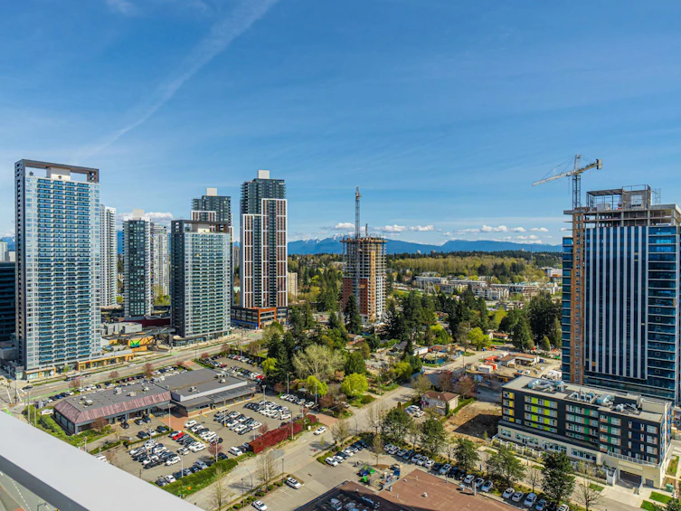 2709-9675 King George Boulevard, Surrey, BC, V3T 0T7 - 23