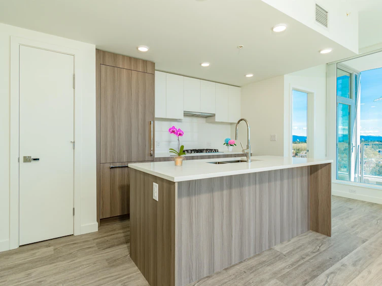 2709-9675 King George Boulevard, Surrey, BC, V3T 0T7 - 6