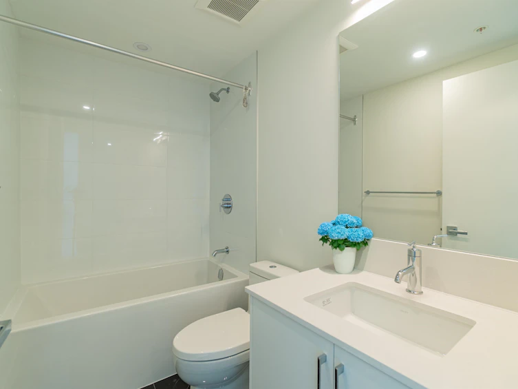 2709-9675 King George Boulevard, Surrey, BC, V3T 0T7 - 18