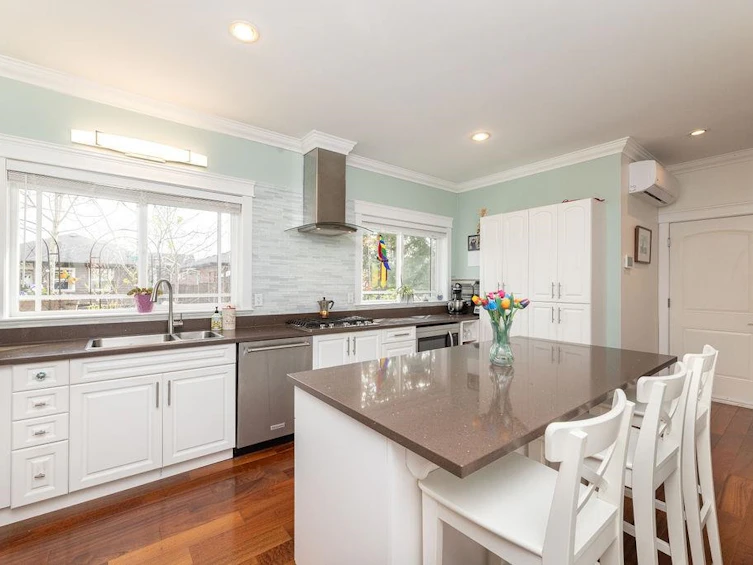 756 Gerussi Lane, Gibsons, BC, V0N 1V7 - 8