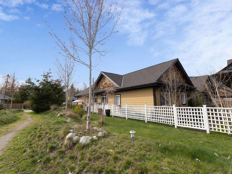 756 Gerussi Lane, Gibsons, BC, V0N 1V7 - 4