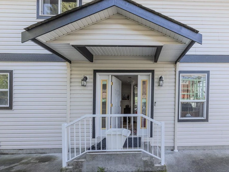4664 Sunshine Coast Highway, Sechelt, BC, V7Z 0E5 - 10