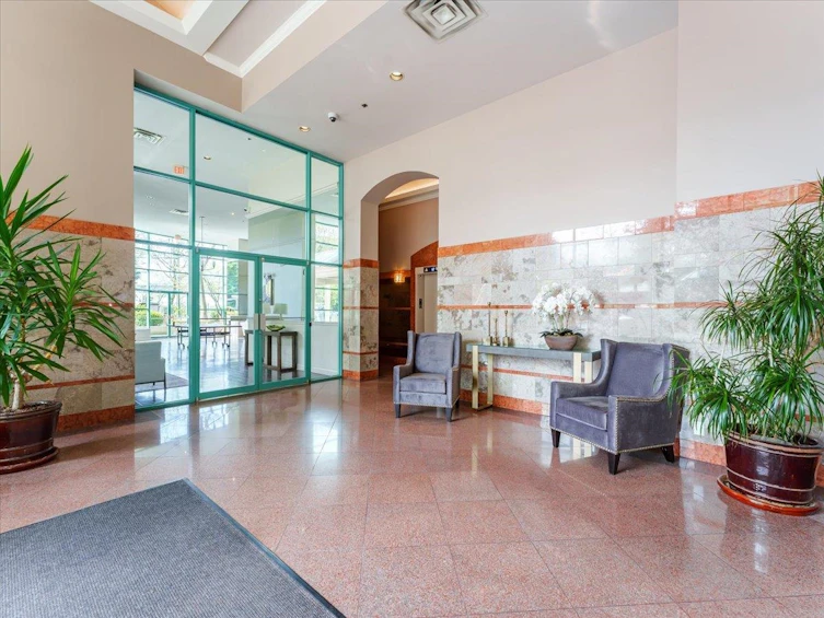 12C-328 Taylor Way, West Vancouver, BC, V7T 2Y4 - 6