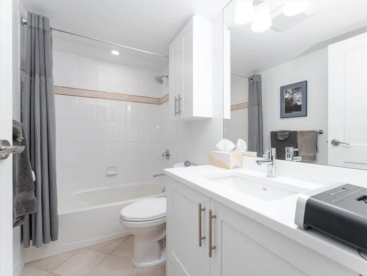 12C-328 Taylor Way, West Vancouver, BC, V7T 2Y4 - 25
