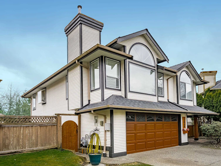 12068 204b Street, Maple Ridge, BC, V2X 1A9 - 2