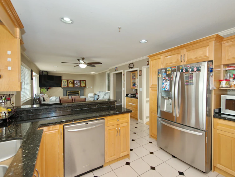7463 Gladstone Street, Vancouver, BC, V5P 4G9 - 22