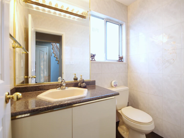 7463 Gladstone Street, Vancouver, BC, V5P 4G9 - 37