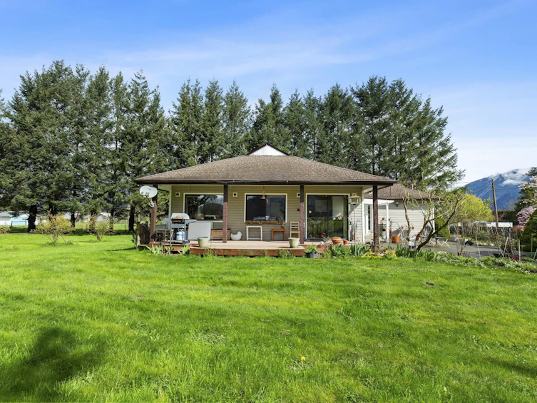 36828 Mckamie Road, Mission, BC, V2V 4J4 - 5