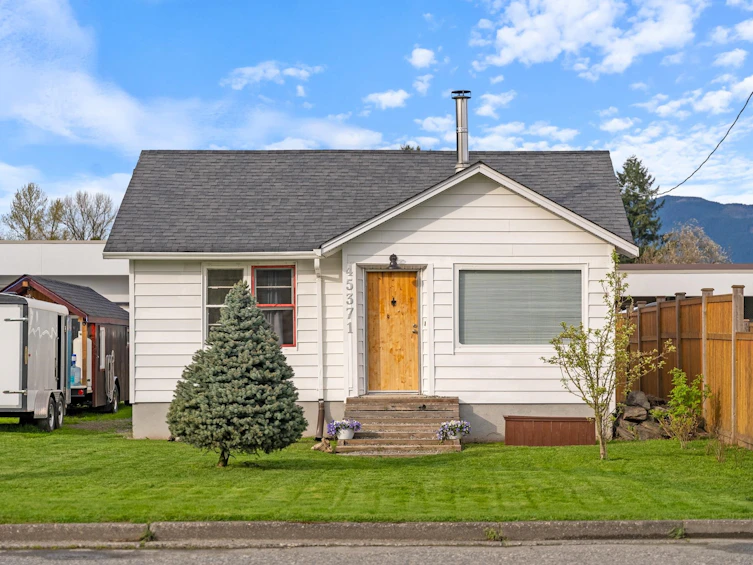 45371 Wellington Avenue, Chilliwack, BC, V2P 2G2 - 32