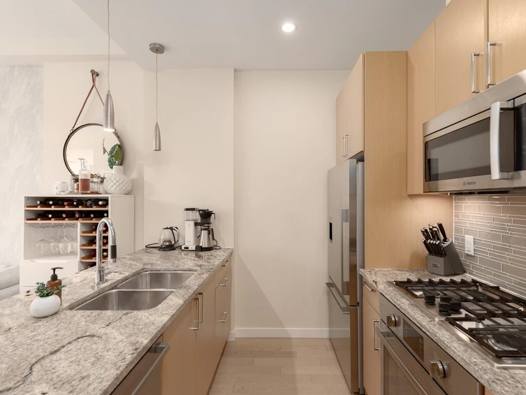 50 W 1st Avenue, Vancouver, BC, V5Y 0K4 - 7