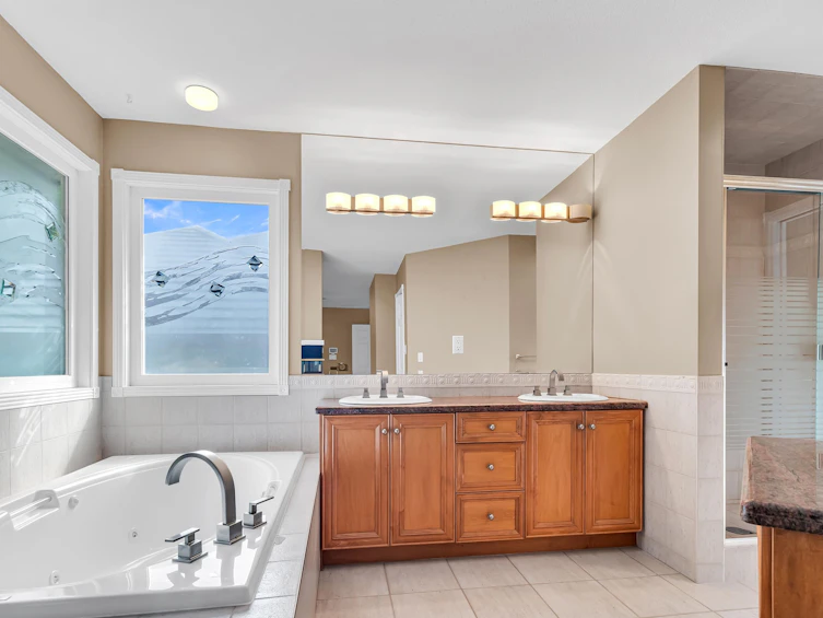 1733 Sugarpine Court, Coquitlam, BC, V3E 3E4 - 12