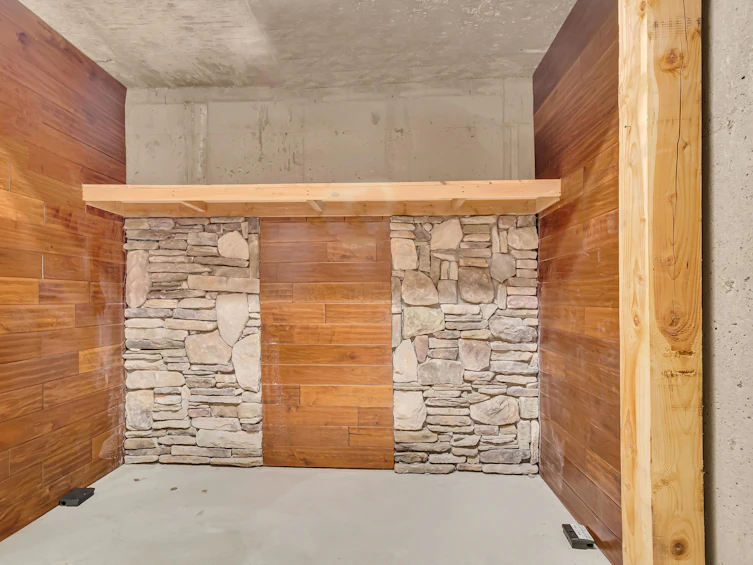 1733 Sugarpine Court, Coquitlam, BC, V3E 3E4 - 28