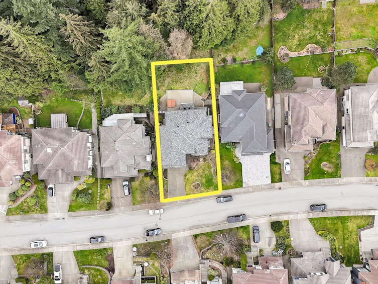 1733 Sugarpine Court, Coquitlam, BC, V3E 3E4 - 37
